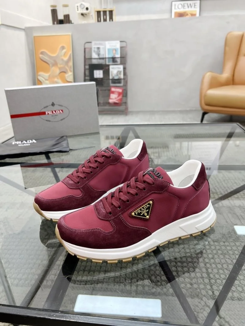 Prada Low Shoes Chic 33738