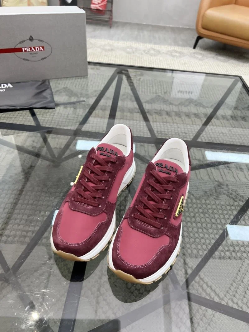 Prada Low Shoes Chic 33738