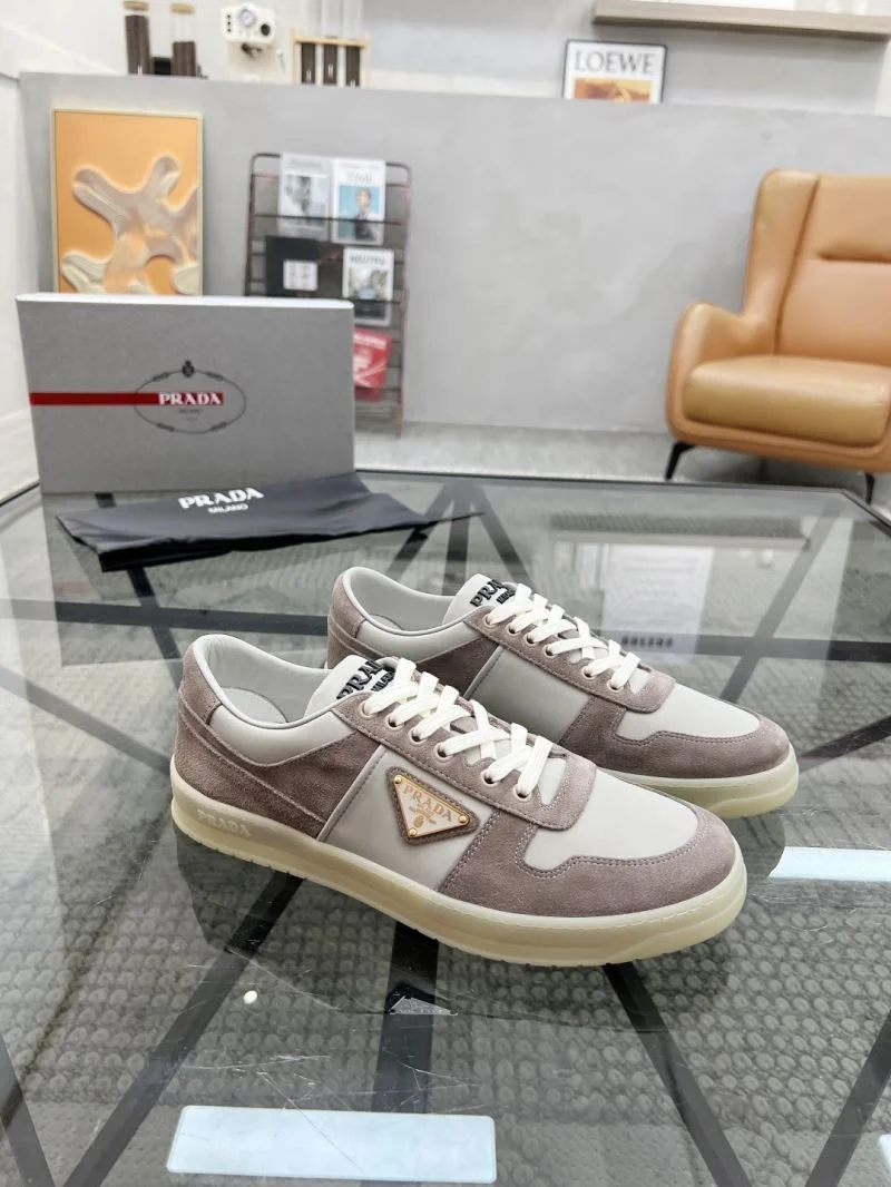 Prada Low Shoes Youthful 33737