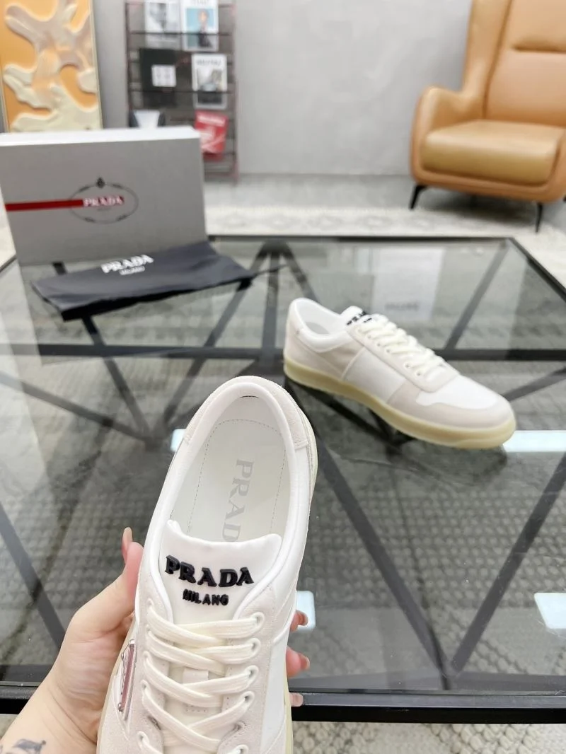 Prada Low Shoes OdorResistant 33720