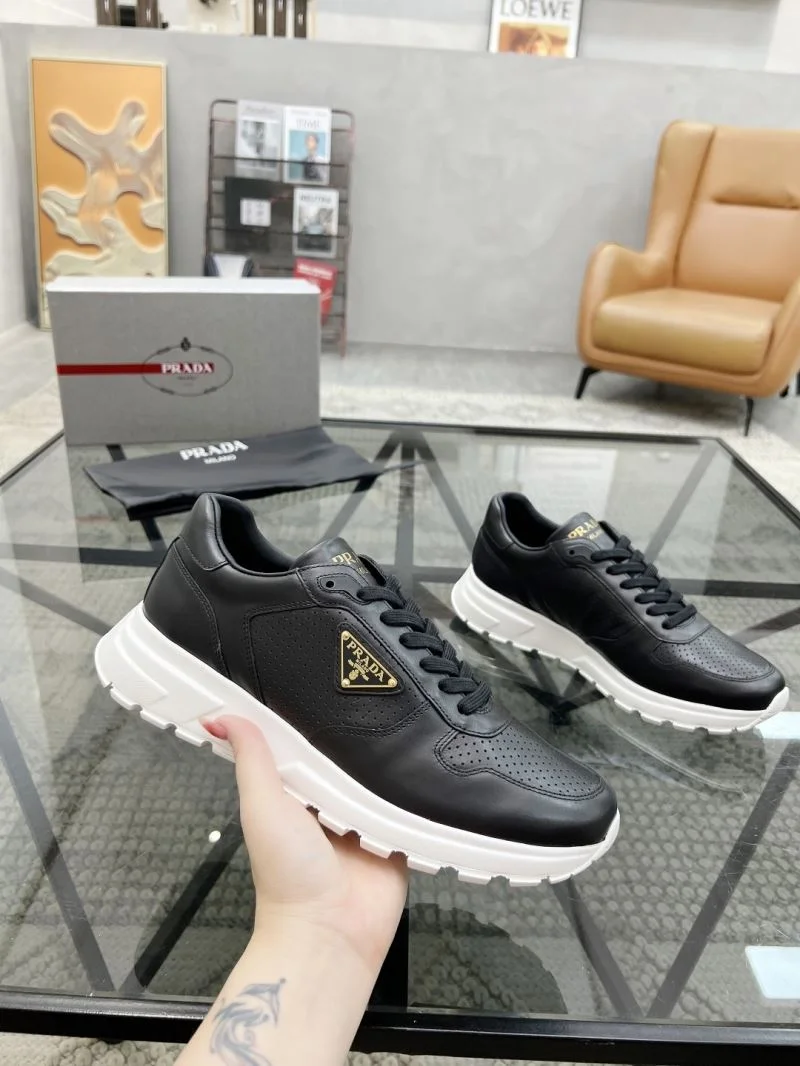 HighPerformance Prada Low Shoes 33725