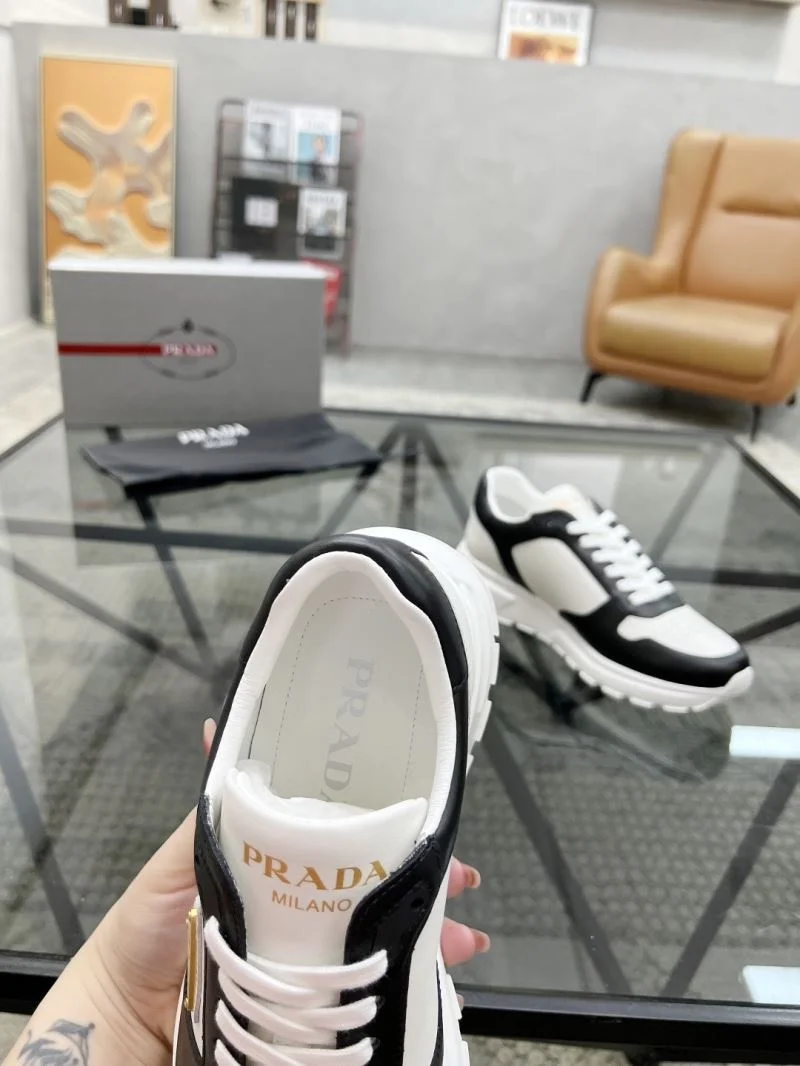 Prada Low Shoes WrinkleFree 33718