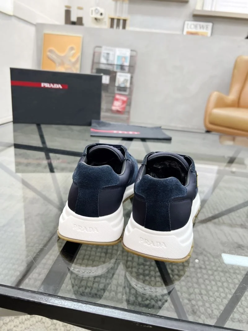 Prada Low Shoes Refined 33729
