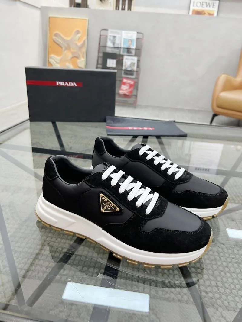 Modern Prada Low Shoes 33710