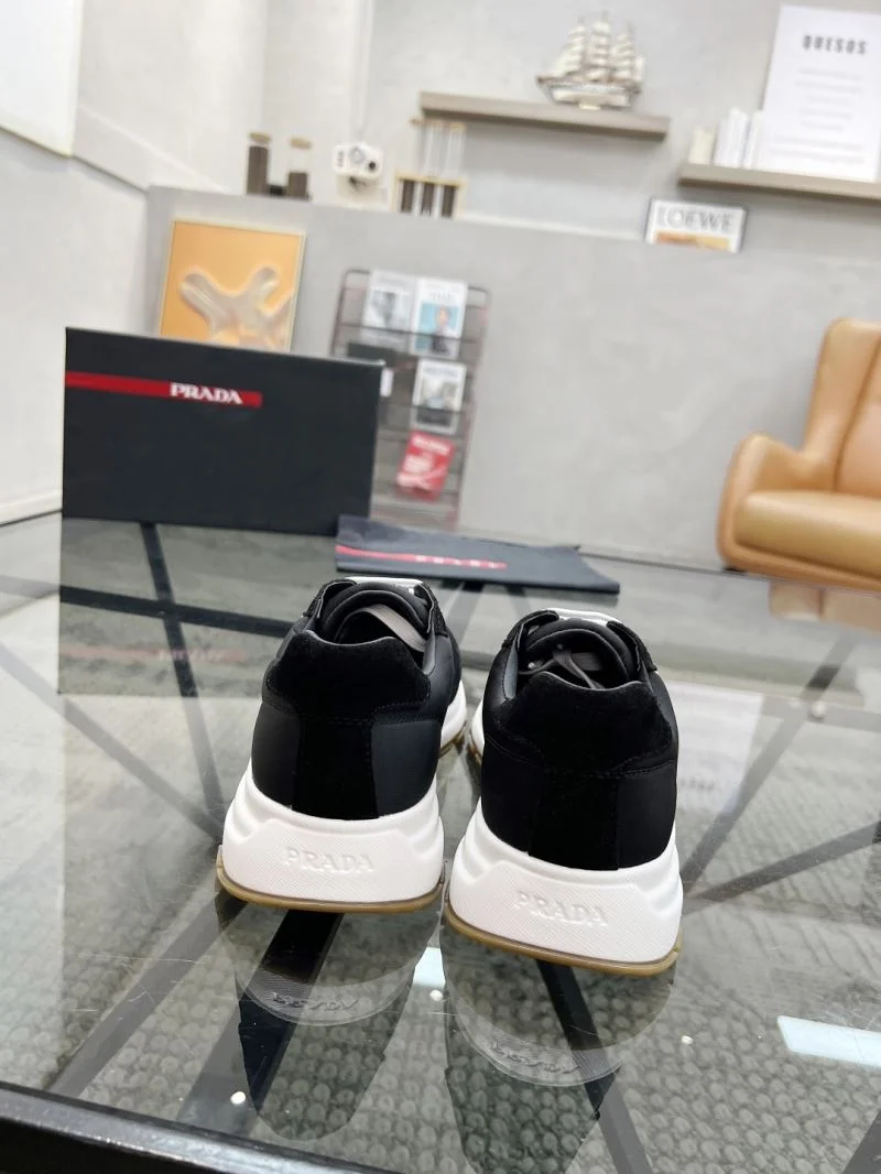 Modern Prada Low Shoes 33710