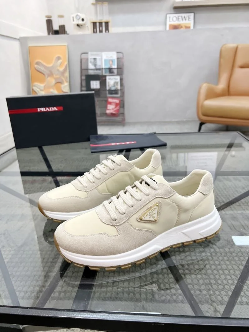Prada Low Shoes ComfortFit 33734