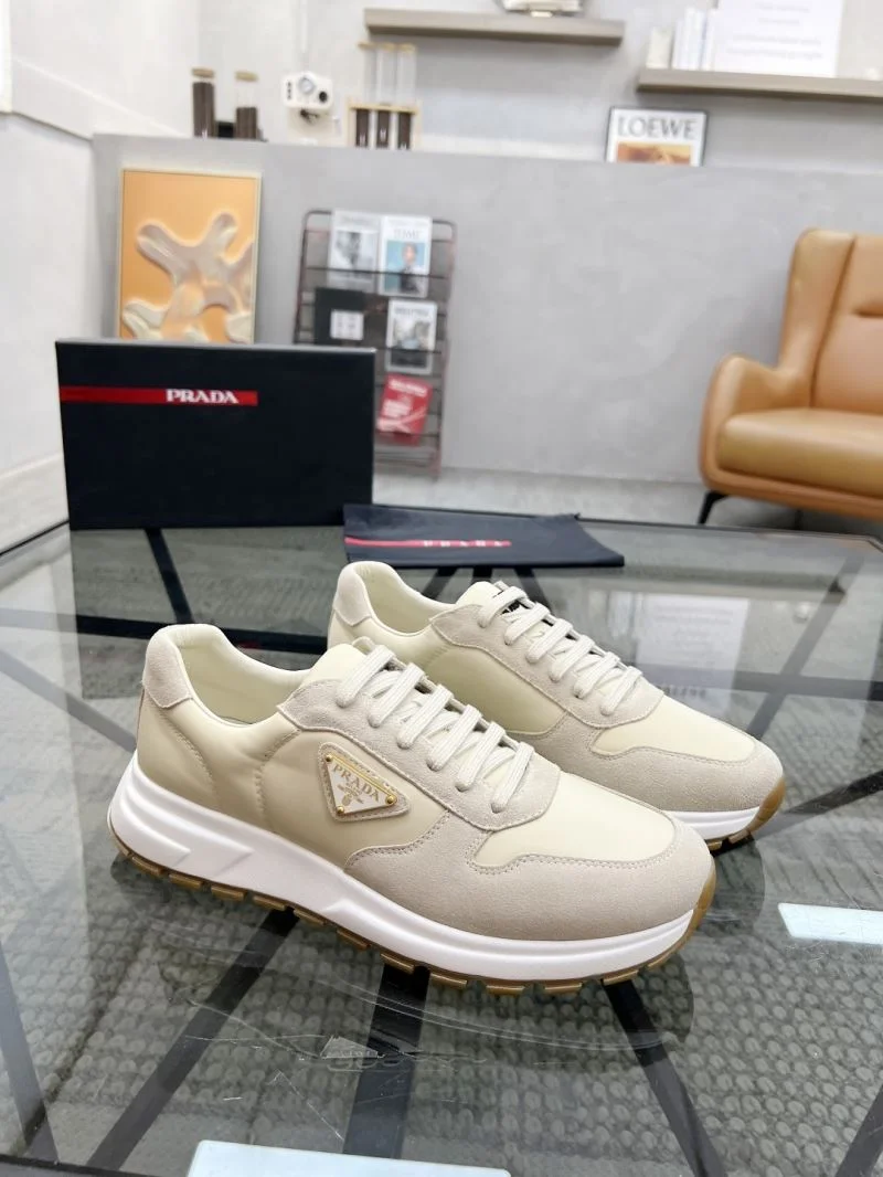 Prada Low Shoes ComfortFit 33734