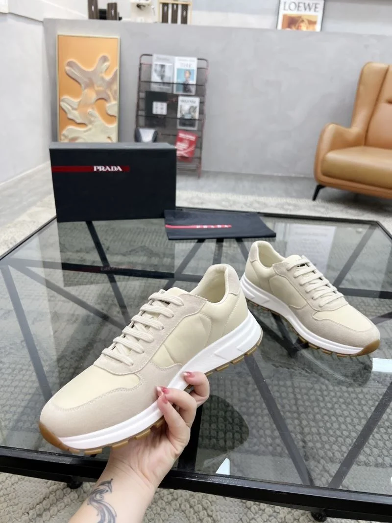 Prada Low Shoes ComfortFit 33734