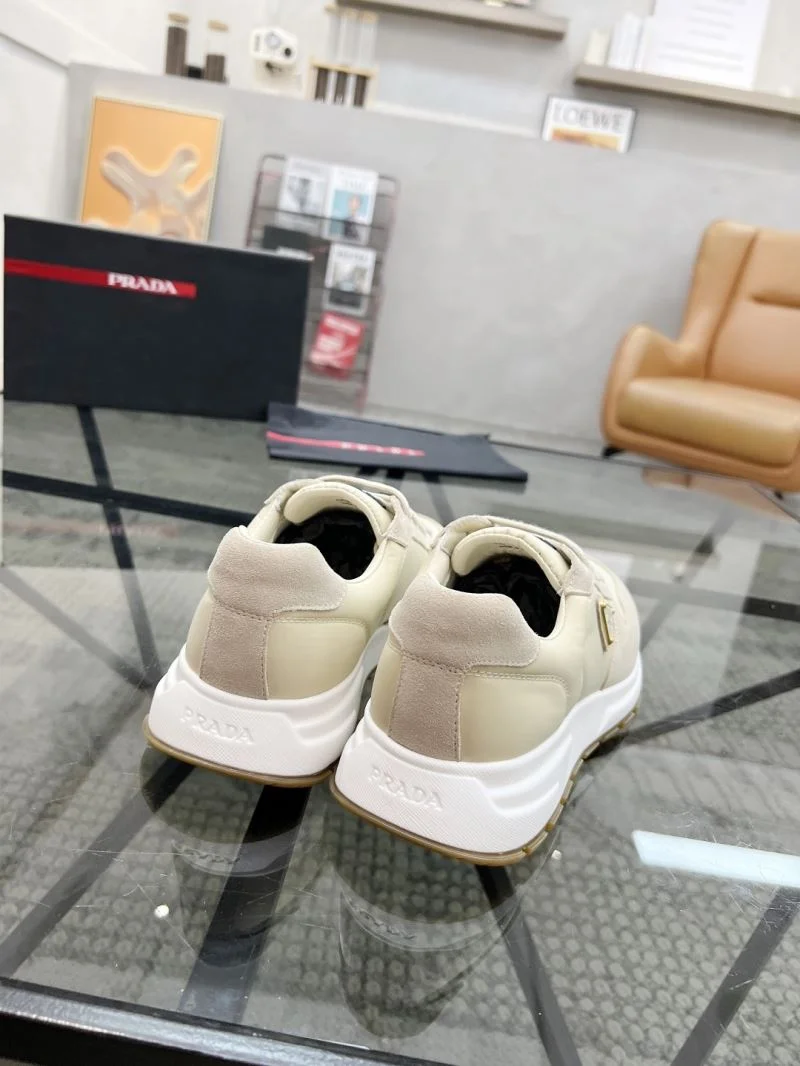 Prada Low Shoes ComfortFit 33734