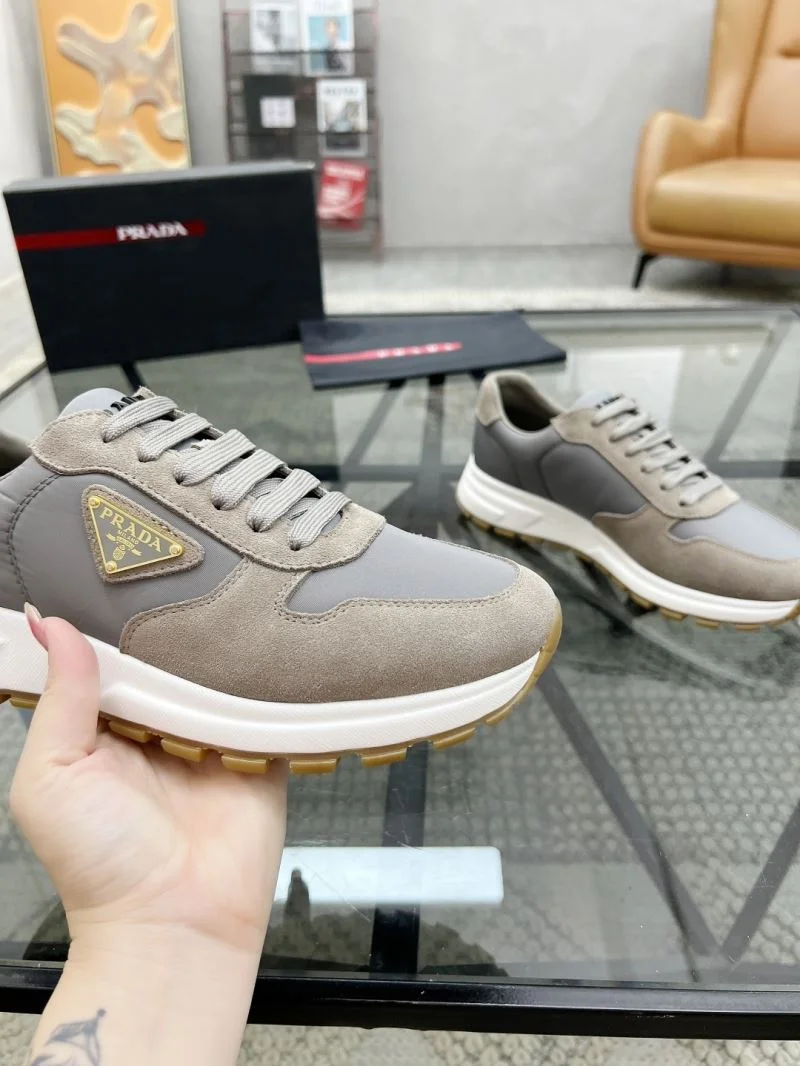 SmoothTexture Prada Low Shoes 33722
