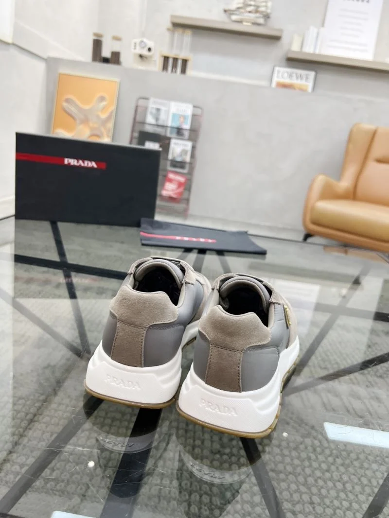 SmoothTexture Prada Low Shoes 33722