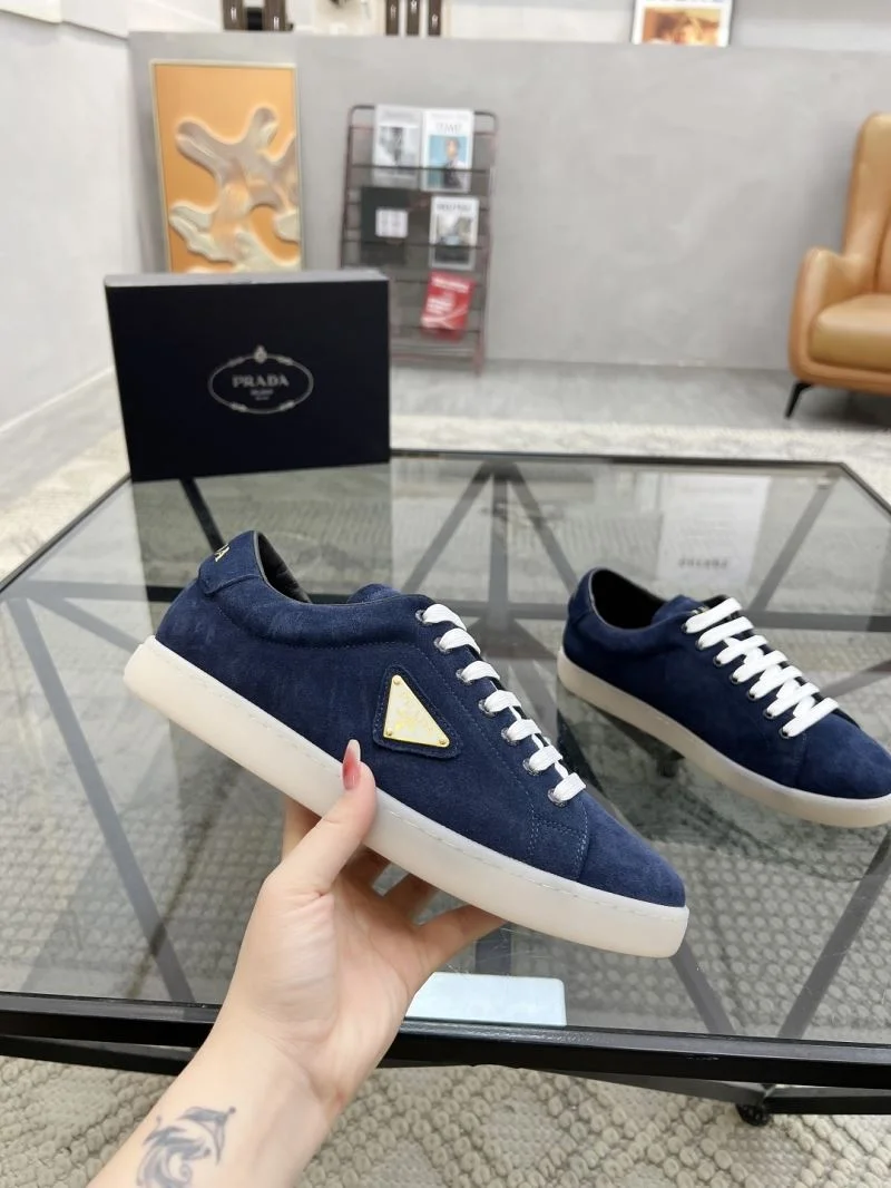 Youthful Prada Low Shoes 33712