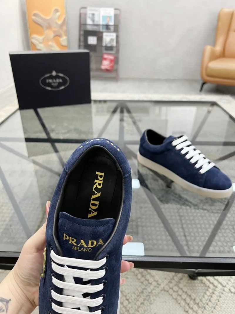 Youthful Prada Low Shoes 33712