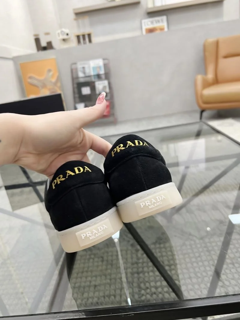 Prada Low Shoes SportInspired 33714