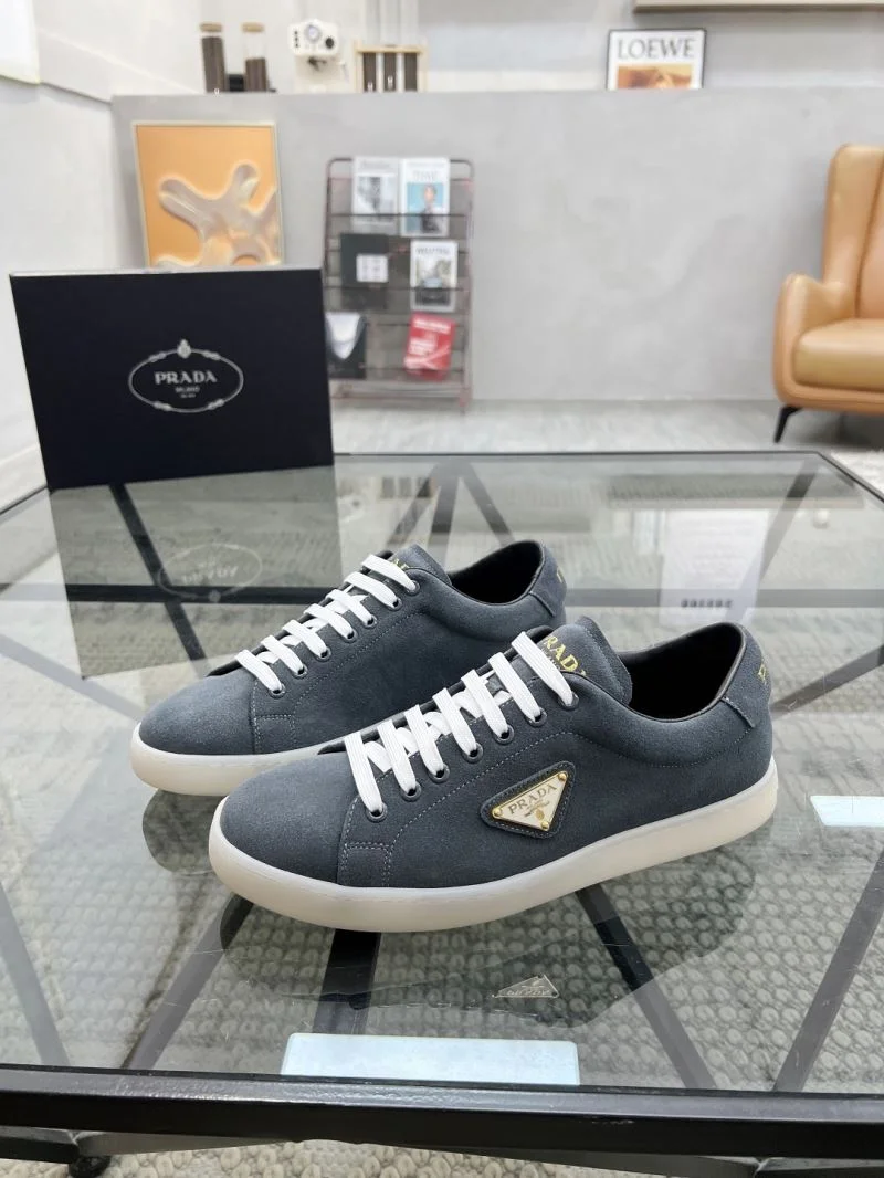 Prada Low Shoes Reliable 33708