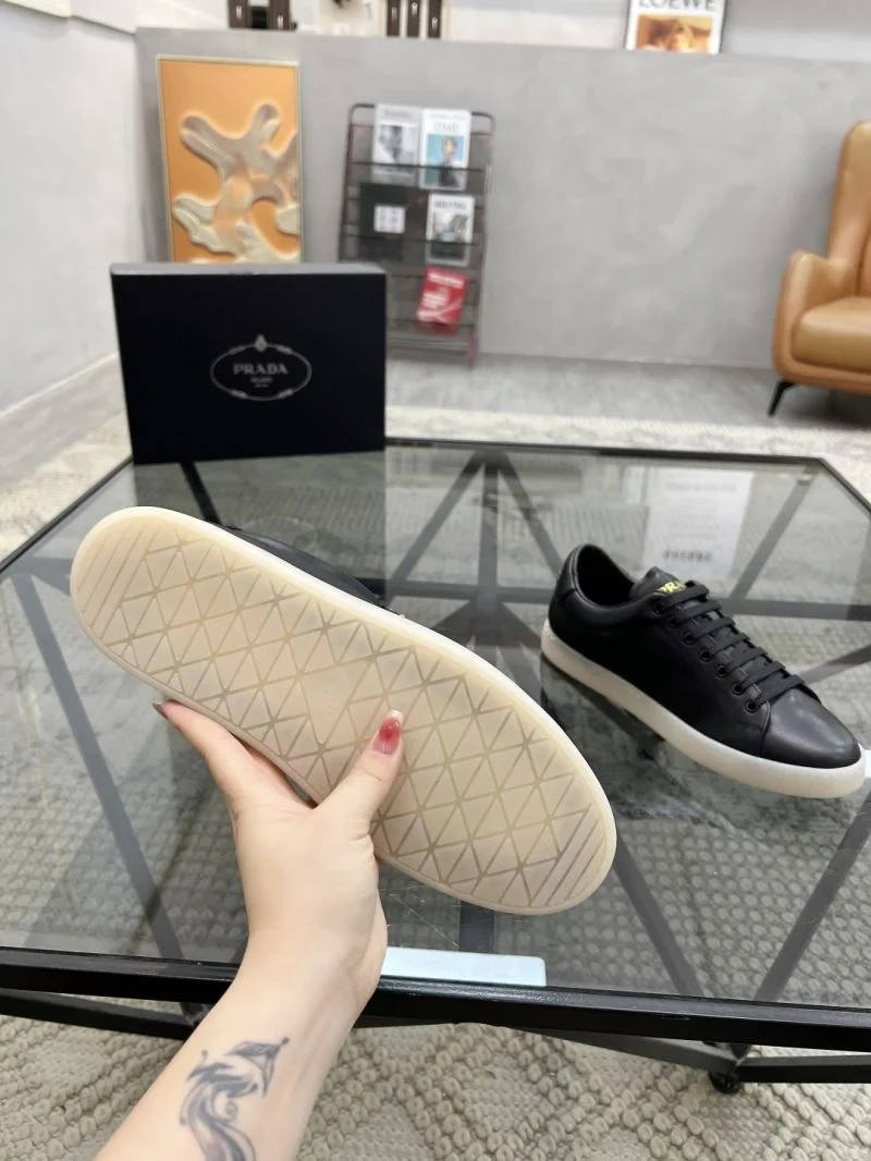 Prada Low Shoes Tailored 33730