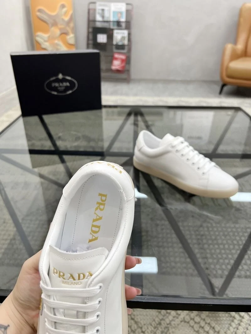 FlexibleFit Prada Low Shoes 33719