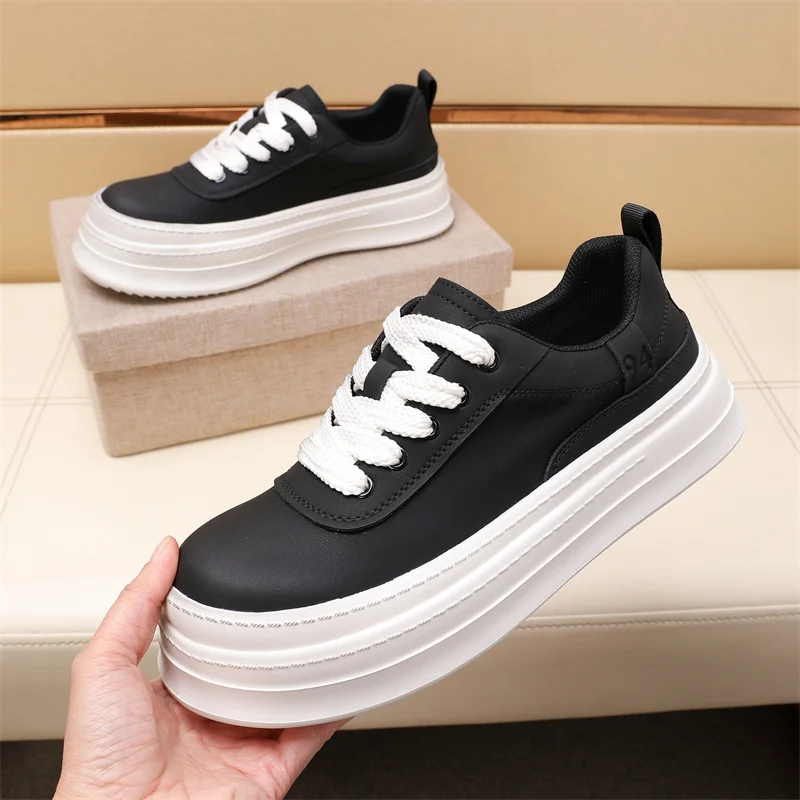 Prada Low Shoes Lightweight 33707