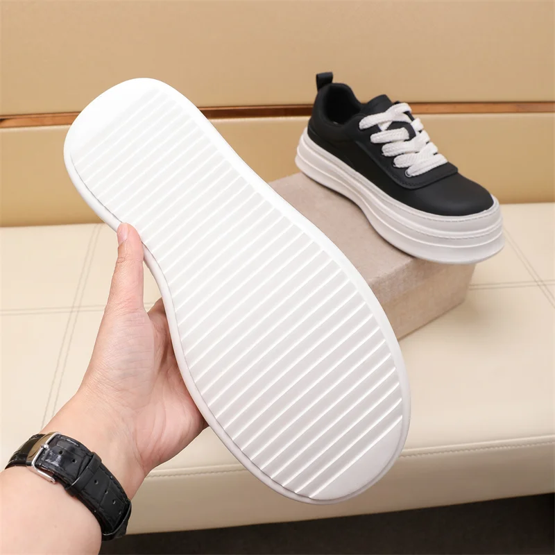 Prada Low Shoes Lightweight 33707