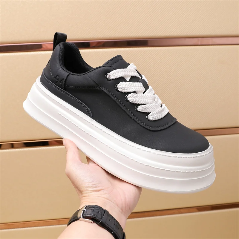 Prada Low Shoes Lightweight 33707