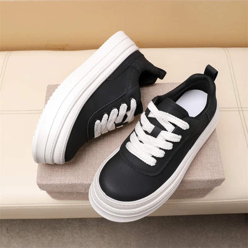 Prada Low Shoes Lightweight 33707