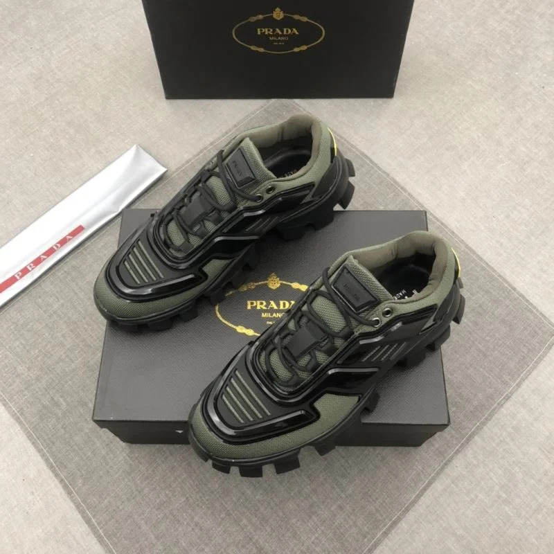 Prada Low Shoes Functional 33700