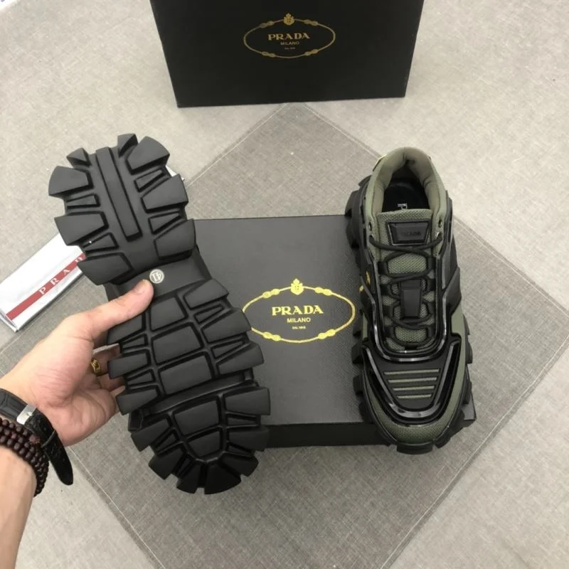 Prada Low Shoes Functional 33700