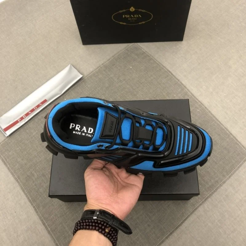 WaterResistant Prada Low Shoes 33695