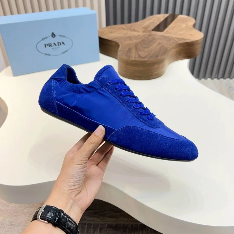 Prada Low Shoes Refined 33689