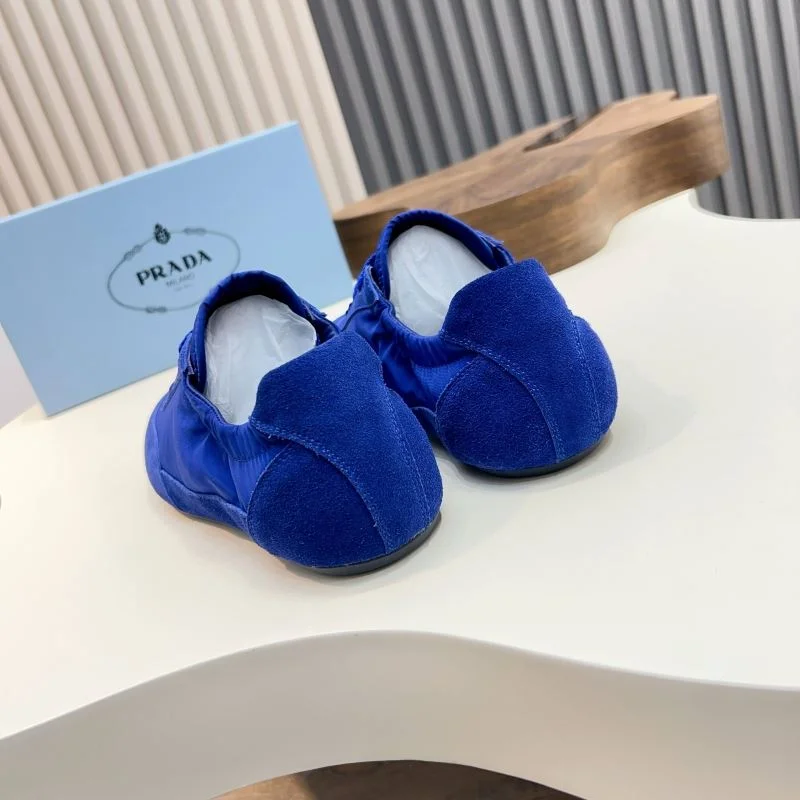 Prada Low Shoes Refined 33689