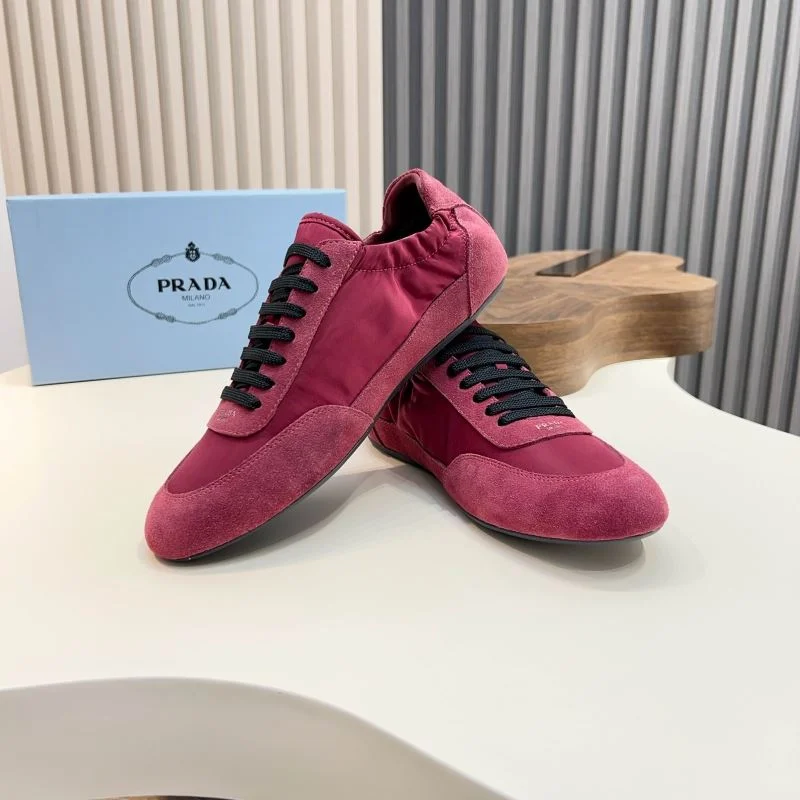 Cozy Prada Low Shoes 33688