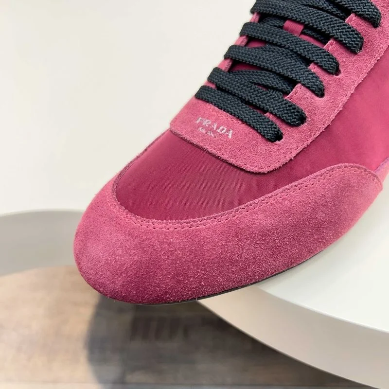 Cozy Prada Low Shoes 33688