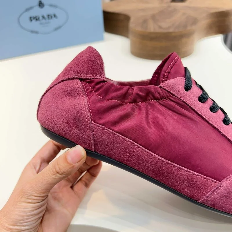 Cozy Prada Low Shoes 33688