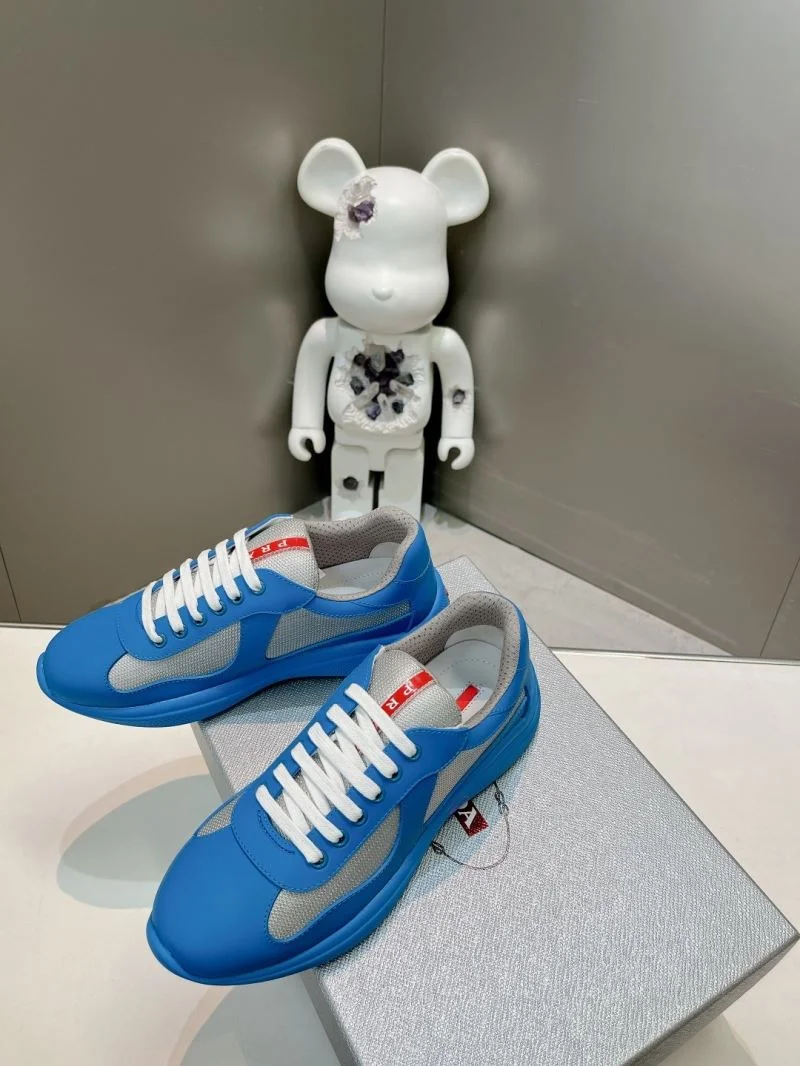 Bold Prada Low Shoes 33675
