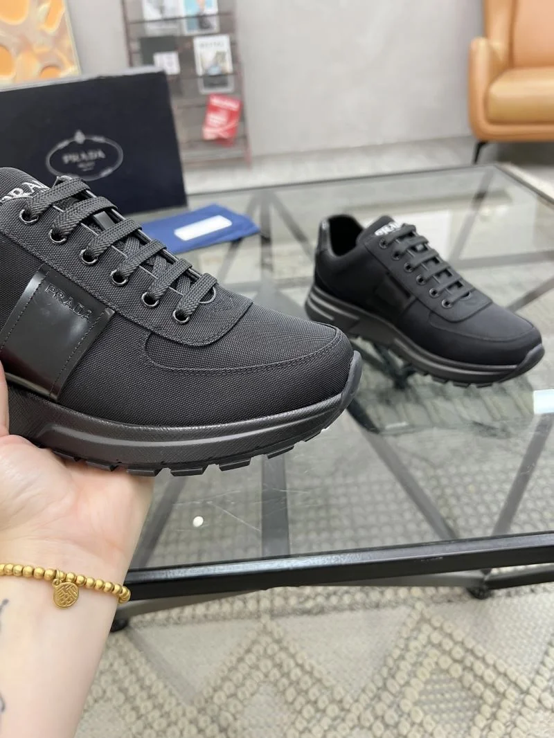 Cozy Prada Low Shoes 33676