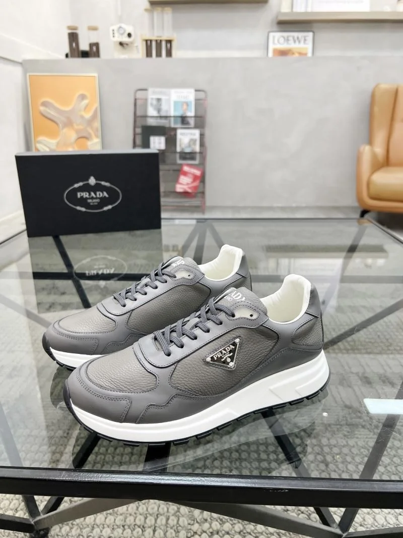 Prada Low Shoes Cozy 33671
