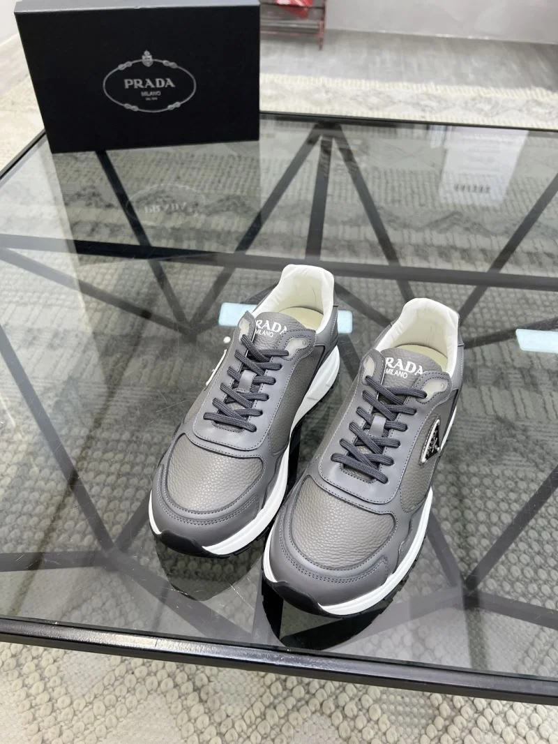 Prada Low Shoes Cozy 33671