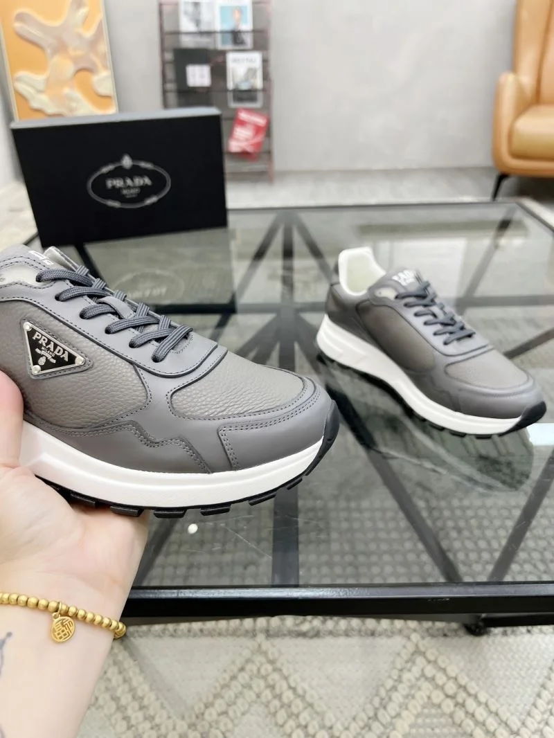 Prada Low Shoes Cozy 33671