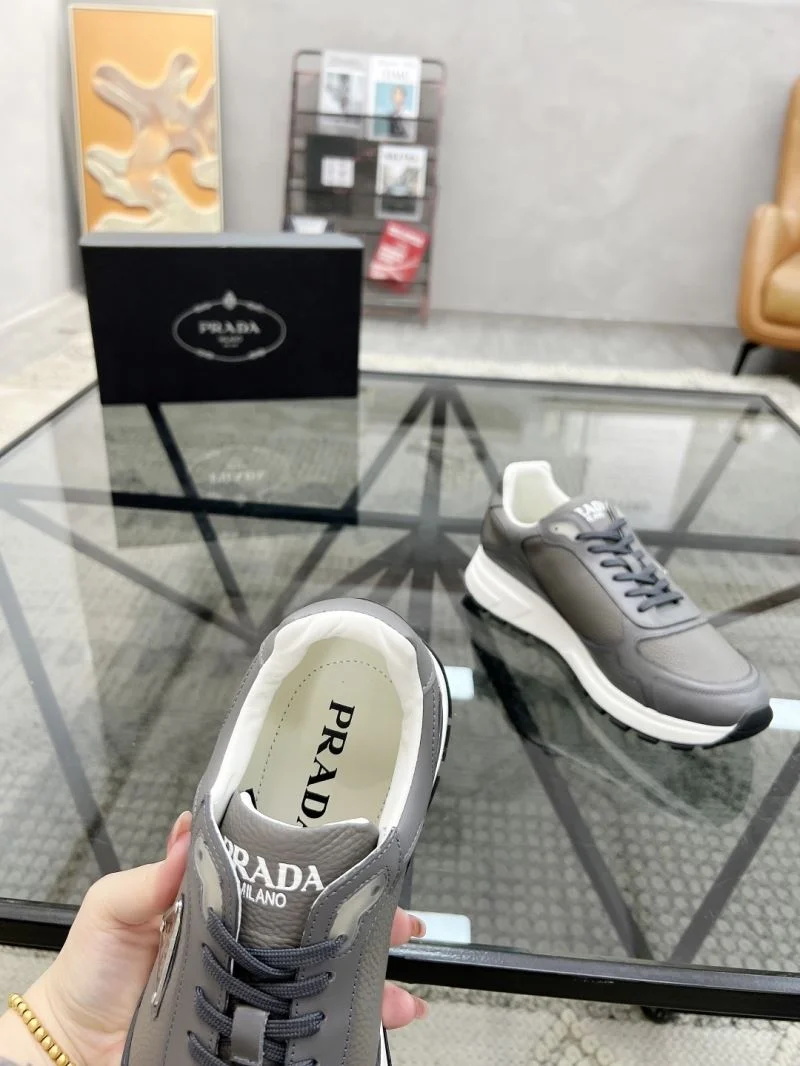 Prada Low Shoes Cozy 33671