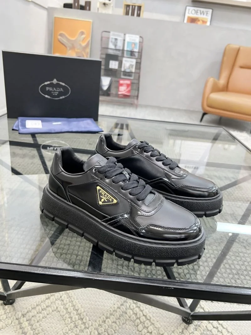 Prada Low Shoes EasyCare 33664