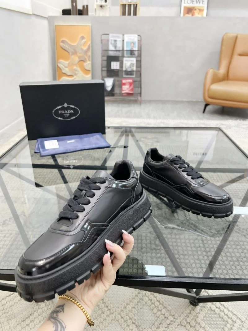 Prada Low Shoes EasyCare 33664