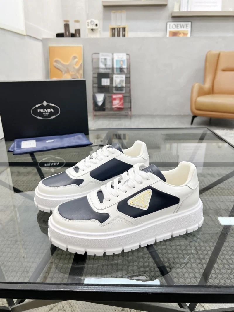 Breathable Prada Low Shoes 33670