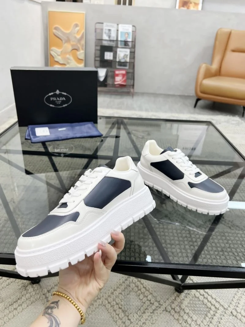 Breathable Prada Low Shoes 33670