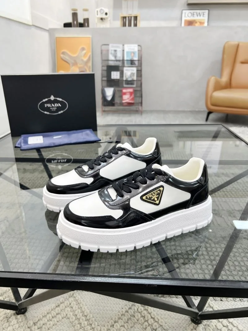 Prada Low Shoes TechFriendly 33677
