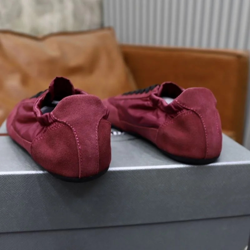 Prada Low Shoes Affordable 33658