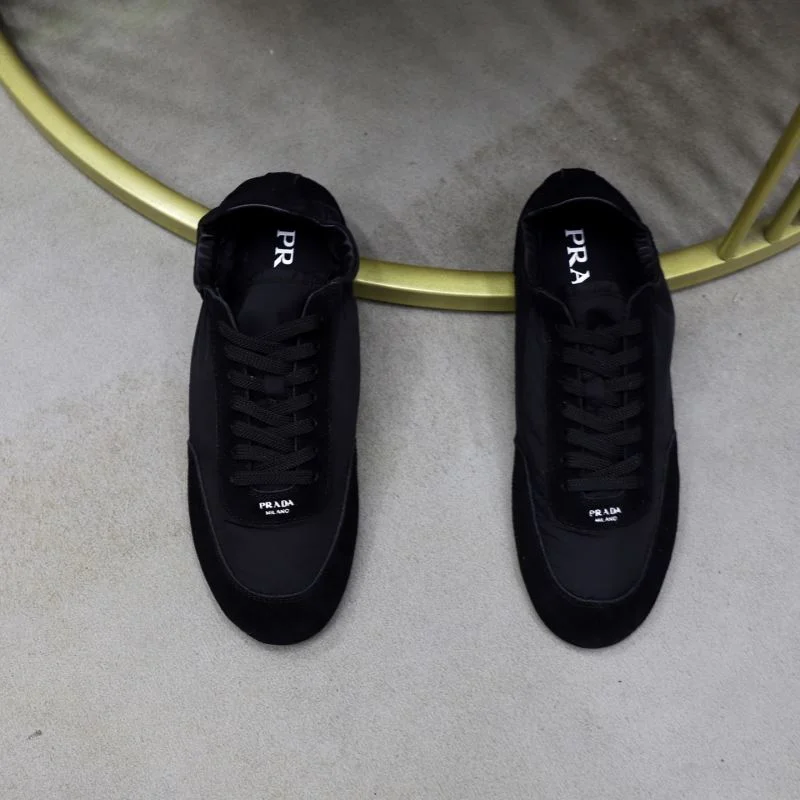Prada Low Shoes Packable 33655