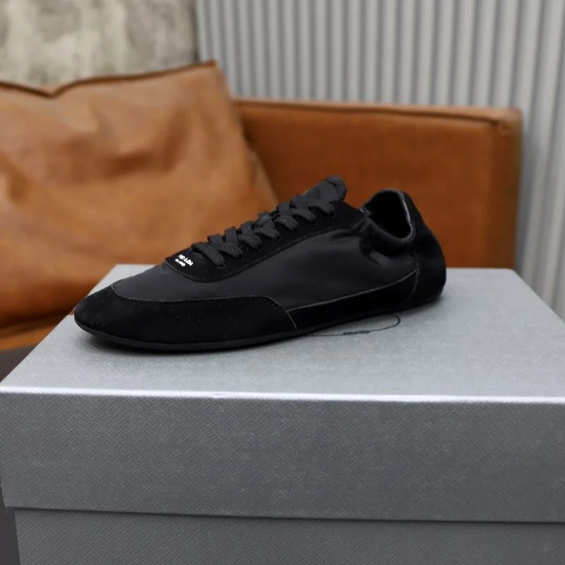 Prada Low Shoes Packable 33655