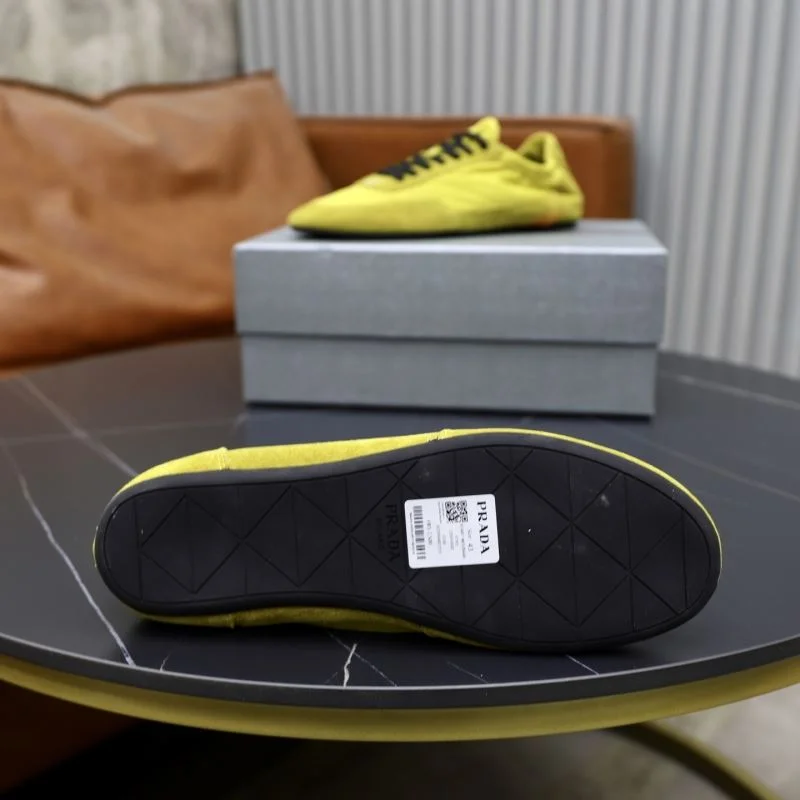Prada Low Shoes Effortless 33654