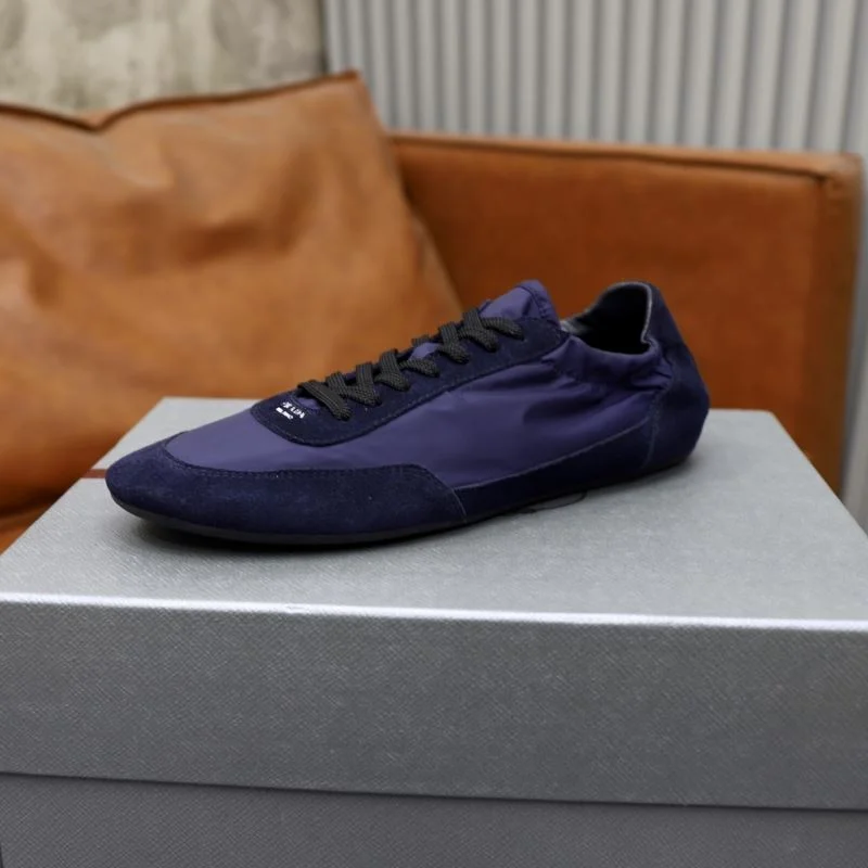 GoodFit Prada Low Shoes 33650