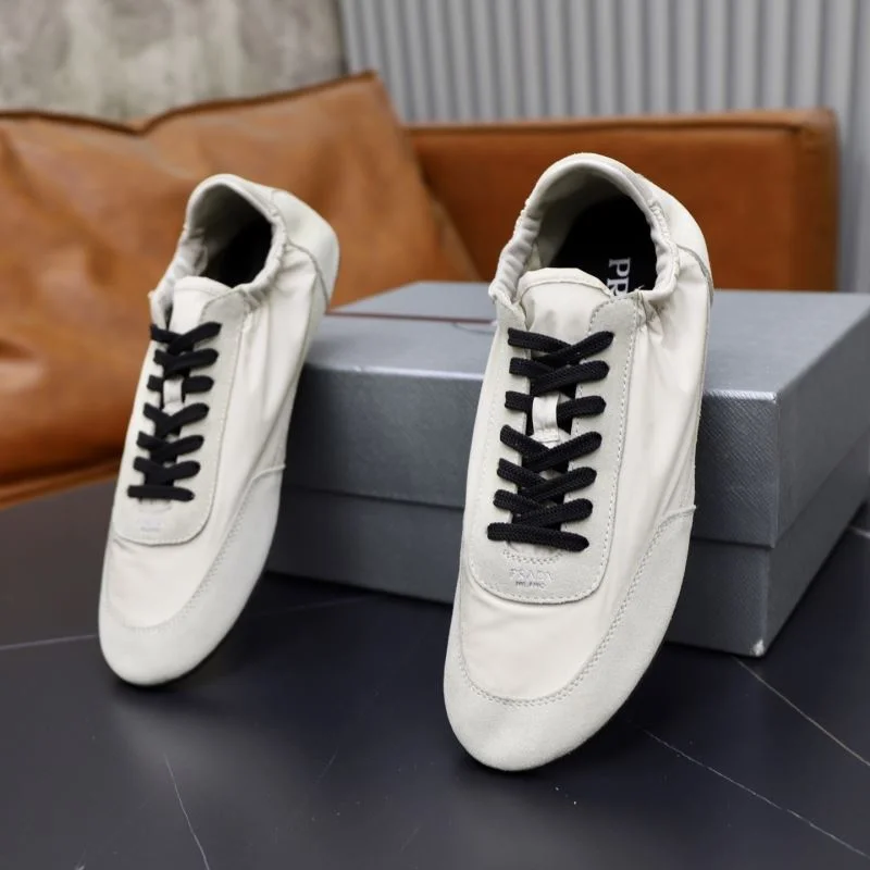Popular Prada Low Shoes 33653